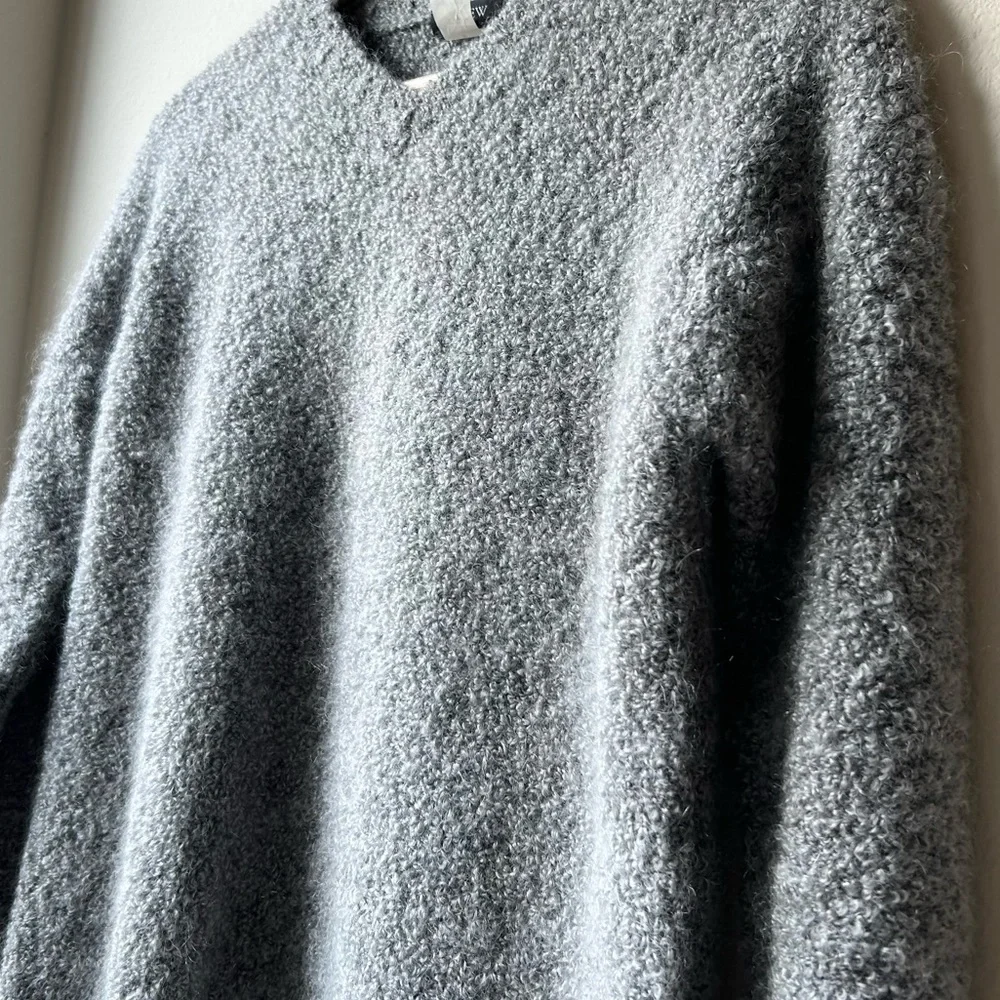 J. CREW Grey Gray V-Neck Sweater 50% Wool & 50% Mohair Size S